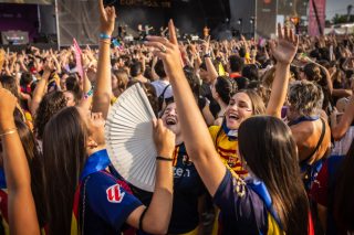 Avui més que mai ganes d'estiu! Ganes de CanetRock! ❄️ 🥶